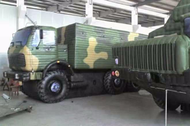 安康大型军事车